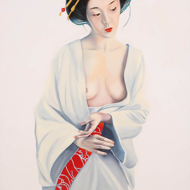 Vrouw in witte kimono