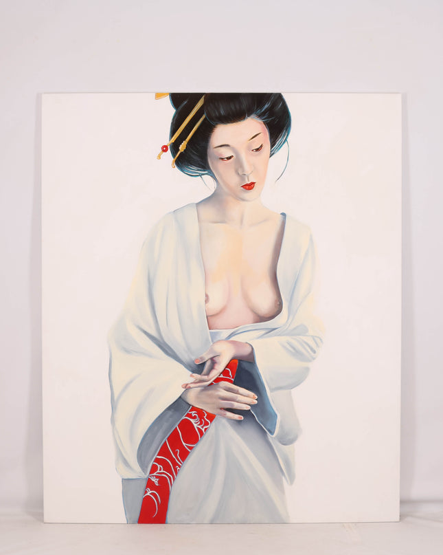Vrouw in witte kimono