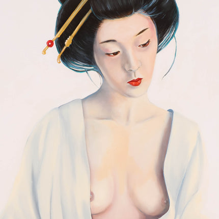 Vrouw in witte kimono