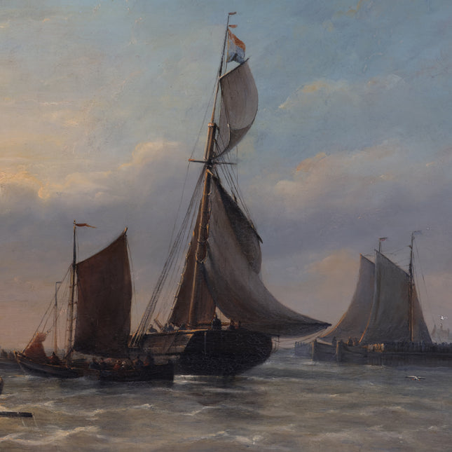 Kustgezicht met boten